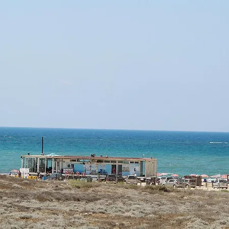 Lighthouse Luxury Holiday Townhouse Paphos