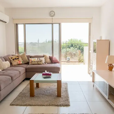 Lighthouse Luxury Holiday Townhouse Διαμέρισμα *